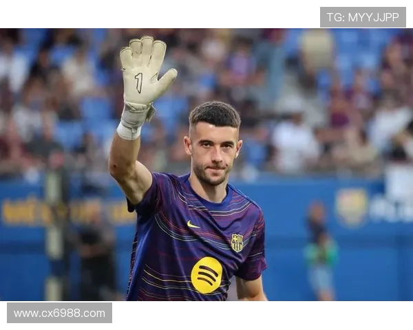 地上足球：莱万戴帽巴萨大胜！西甲真大结局了！